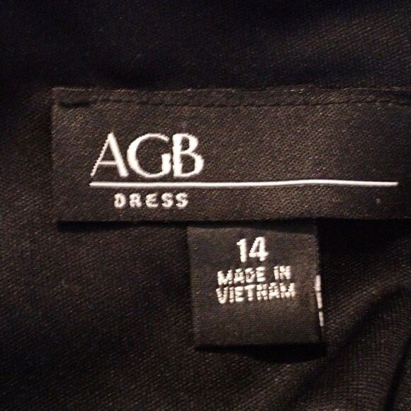 AGB Two Piece Look Dress - Picture 8 of 12